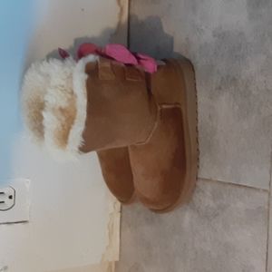 UGG  boots  size  11 nina